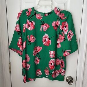 Who What Wear Green Floral Blouse
